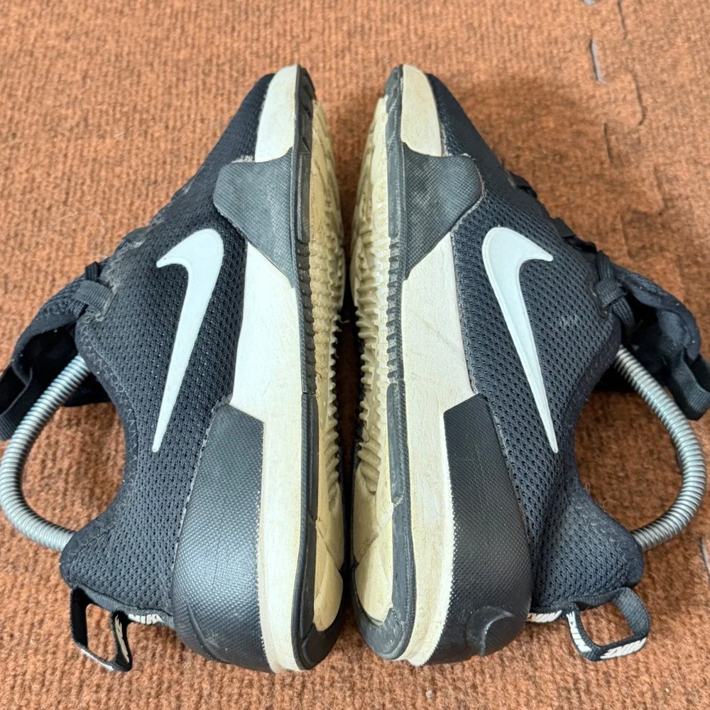 Nike City Trainer 2 Womens Black White Training Shoes AA7775-001 Size 8.5 Gym C+
